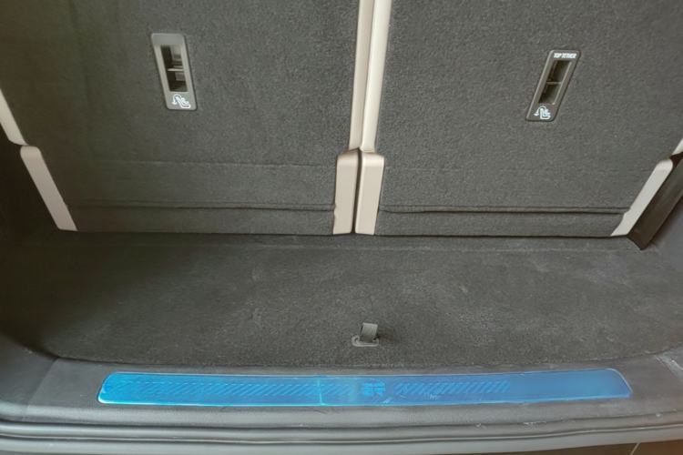 Used Jetour Zongheng G700 Trailblazer 2025 Model Xiangjing Edition 6-seater Trunk