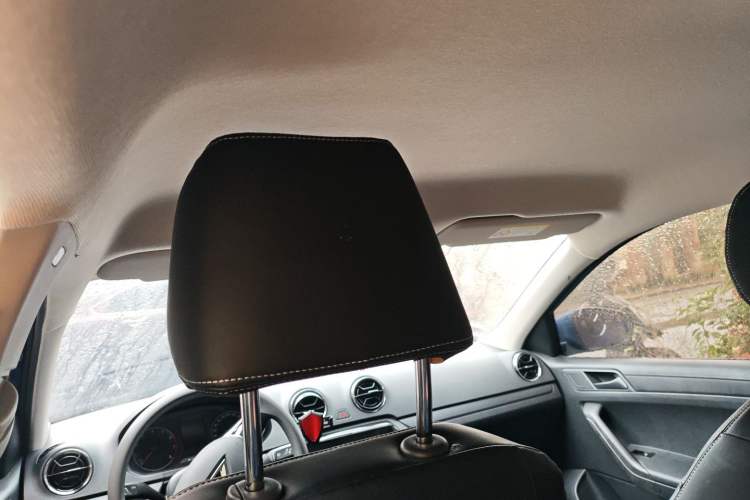 Used Jetta VA3 2024 1.5L Manual Entry-Level Version Headliner