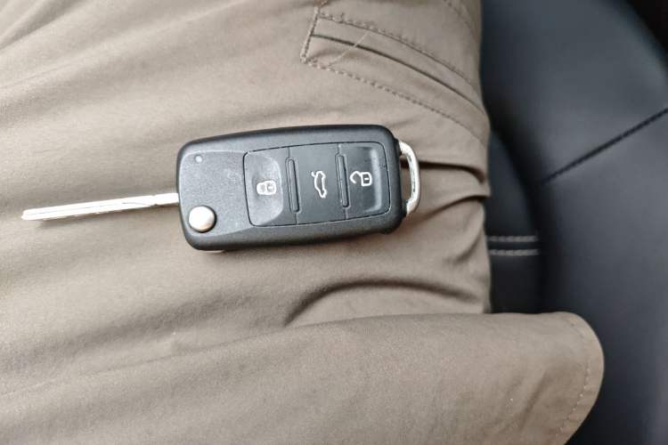 Used Jetta VA3 2024 1.5L Manual Entry-Level Version Vehicle Key