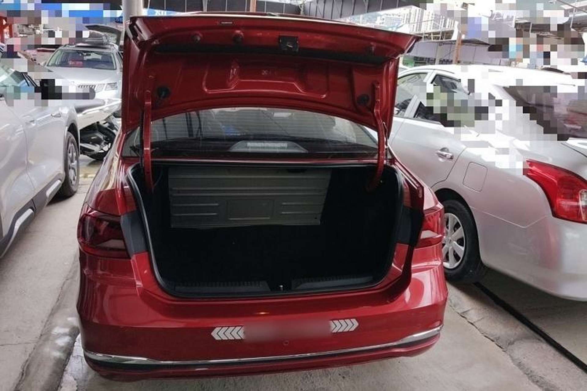 Used Jetta VA3 2019 1.5L Manual Enjoyment Edition Trunk