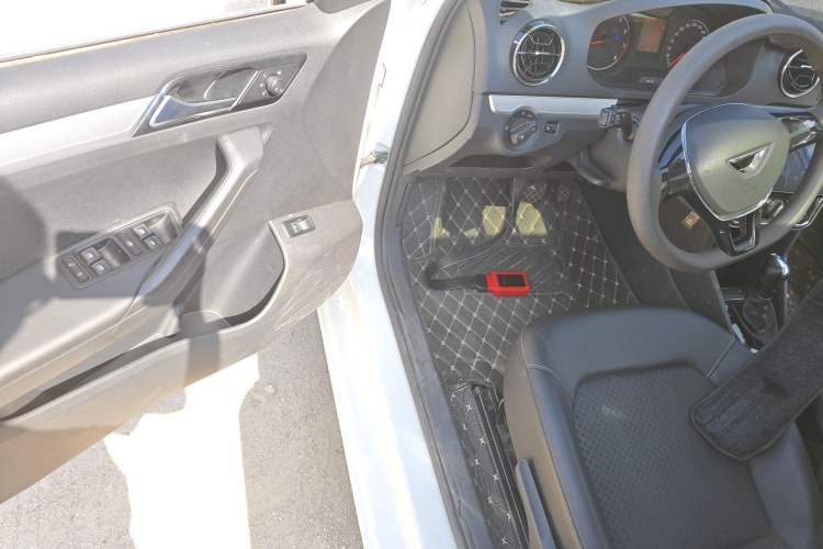 Used Jetta VA3 2021 1.5L Automatic Enjoyment Edition Driver Seat