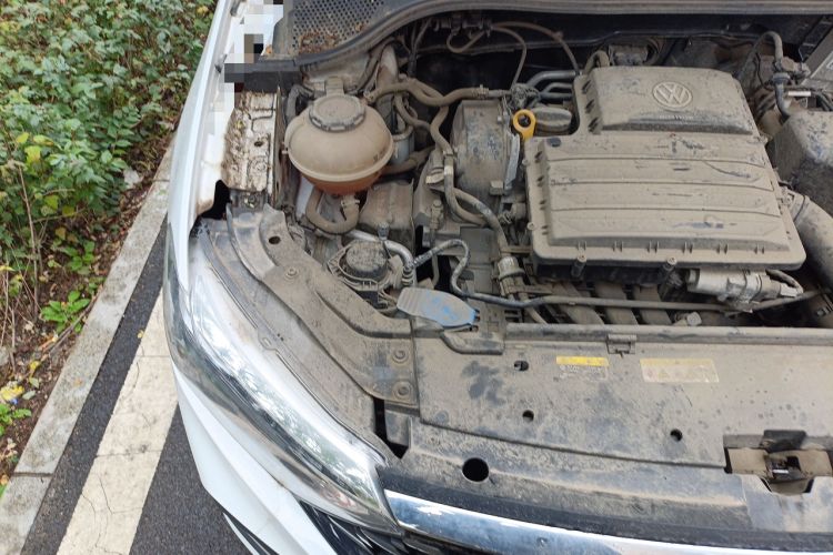 Used Jetta VA3 2021 1.5L Manual Entry-Level Version Engine Bay Right