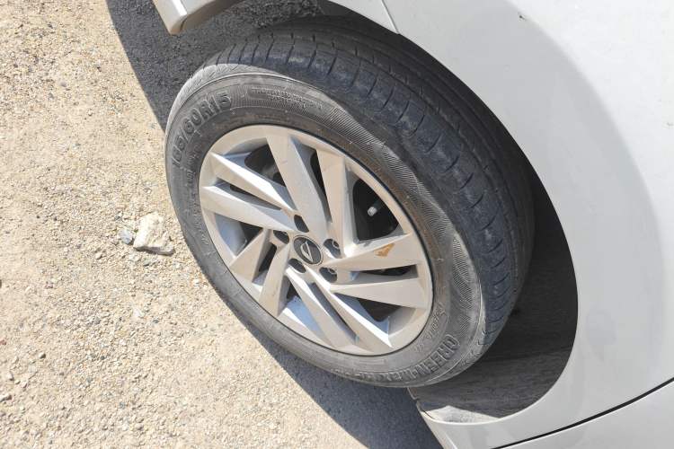 Used Jetta VA3 2021 1.5L Automatic Enjoyment Edition Right Rear Wheel Hub