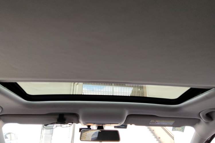 Used Jetta VA3 2019 1.5L Automatic Glory Edition Headliner