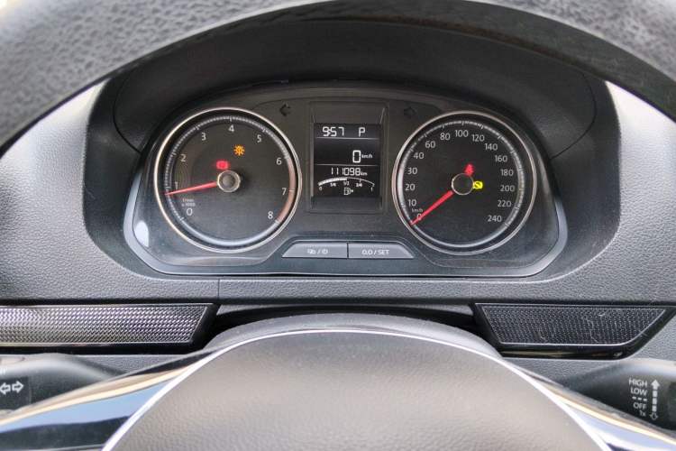 Used Jetta VA3 2019 1.5L Automatic Glory Edition Instrument Cluster