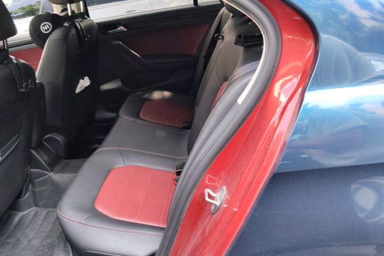 Used Jetta VA3 2019 1.5L Automatic Glory Edition Left Rear Seat