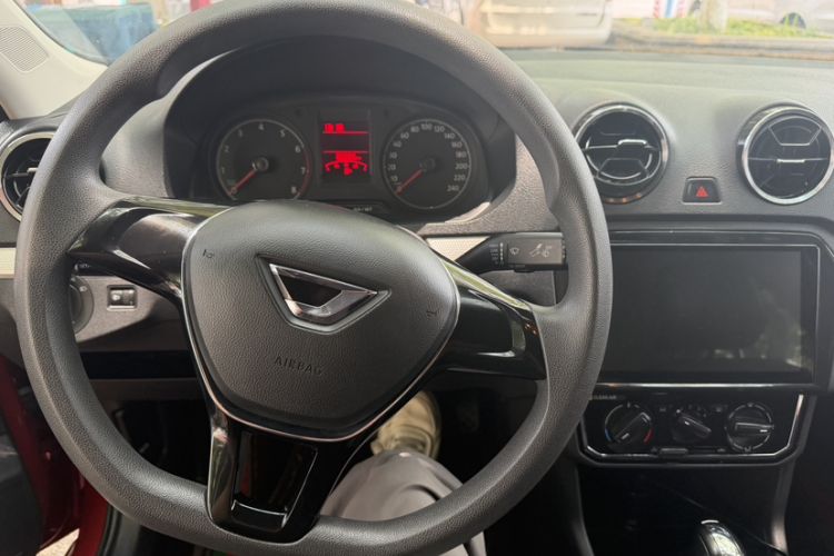 Used Jetta VA3 2019 1.5L Automatic Enjoyment Edition Interior 1