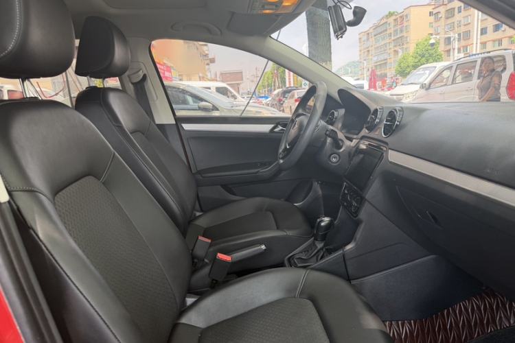 Used Jetta VA3 2019 1.5L Automatic Enjoyment Edition Interior 7