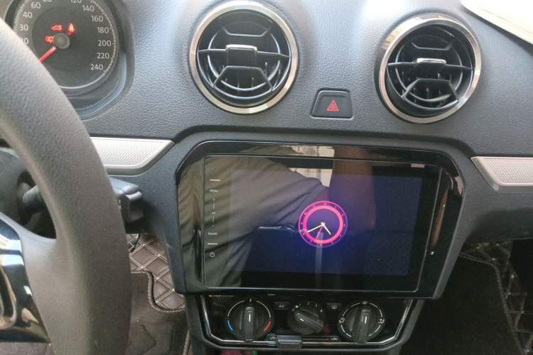Used Jetta VA3 2019 1.5L Manual Enjoyment Edition Audio And AC Panel