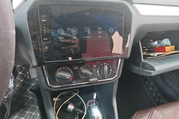 Used Jetta VA3 2019 1.5L Automatic Enjoyment Edition Audio And AC Panel