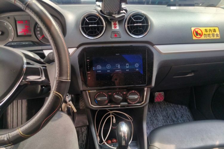 Used Jetta VA3 2019 1.5L Automatic Enjoyment Edition Audio And AC Panel