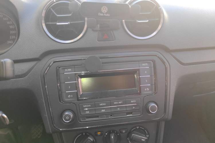 Used Jetta VA3 2019 1.5L Manual Entry-Level Version Audio And AC Panel