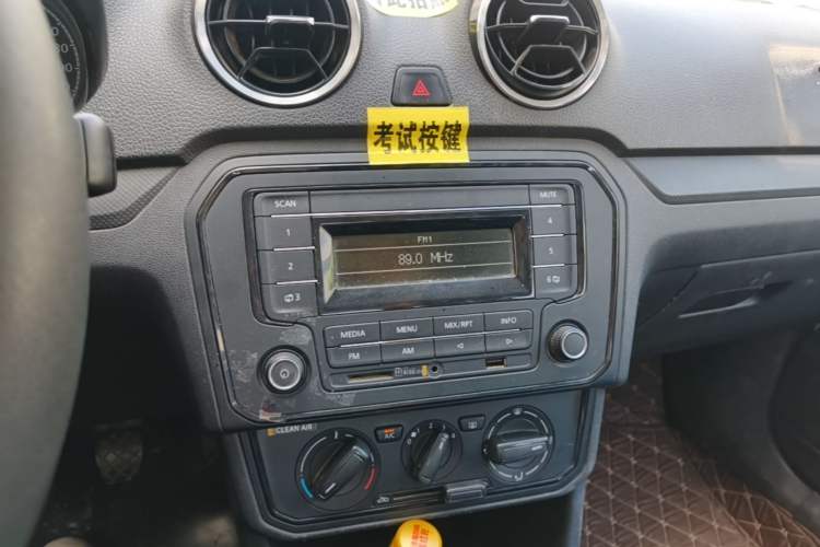 Used Jetta VA3 2019 1.5L Manual Entry-Level Version Audio And AC Panel