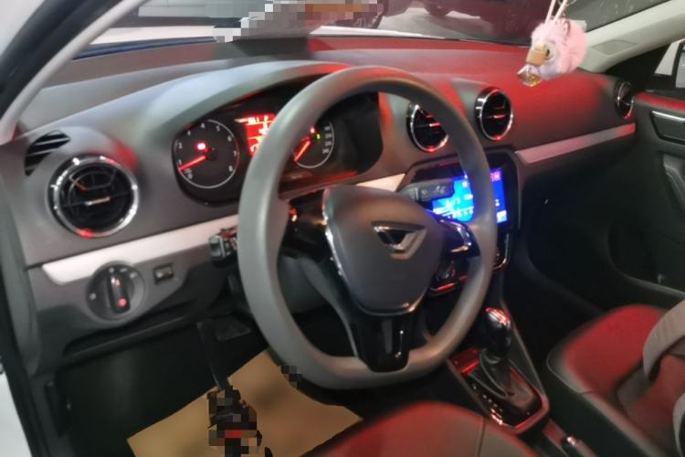 Used Jetta VA3 2019 1.5L Automatic Enjoyment Edition Center Console