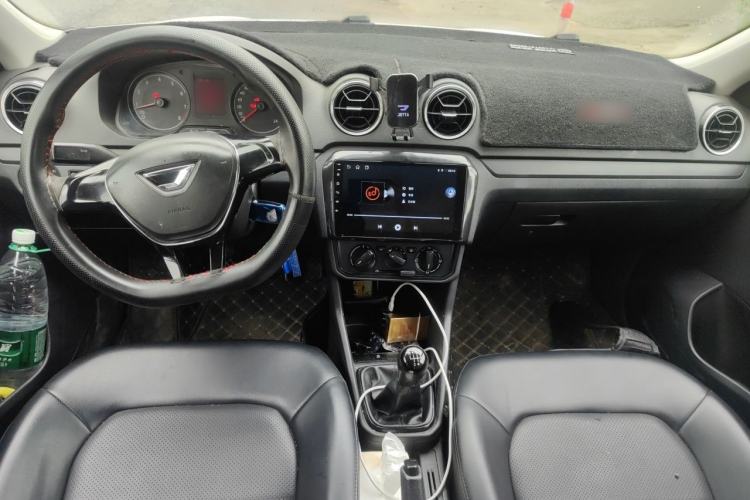 Used Jetta VA3 2019 1.5L Manual Entry-Level Version Center Console