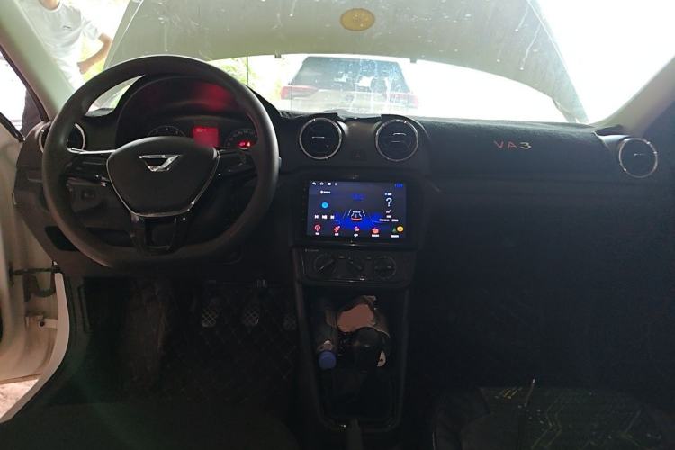 Used Jetta VA3 2019 1.5L Manual Entry-Level Version Center Console