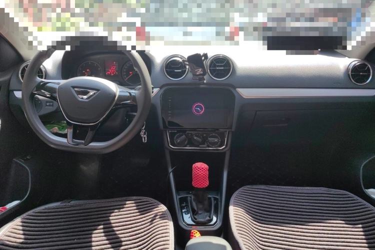 Used Jetta VA3 2019 1.5L Automatic Enjoyment Edition Center Console