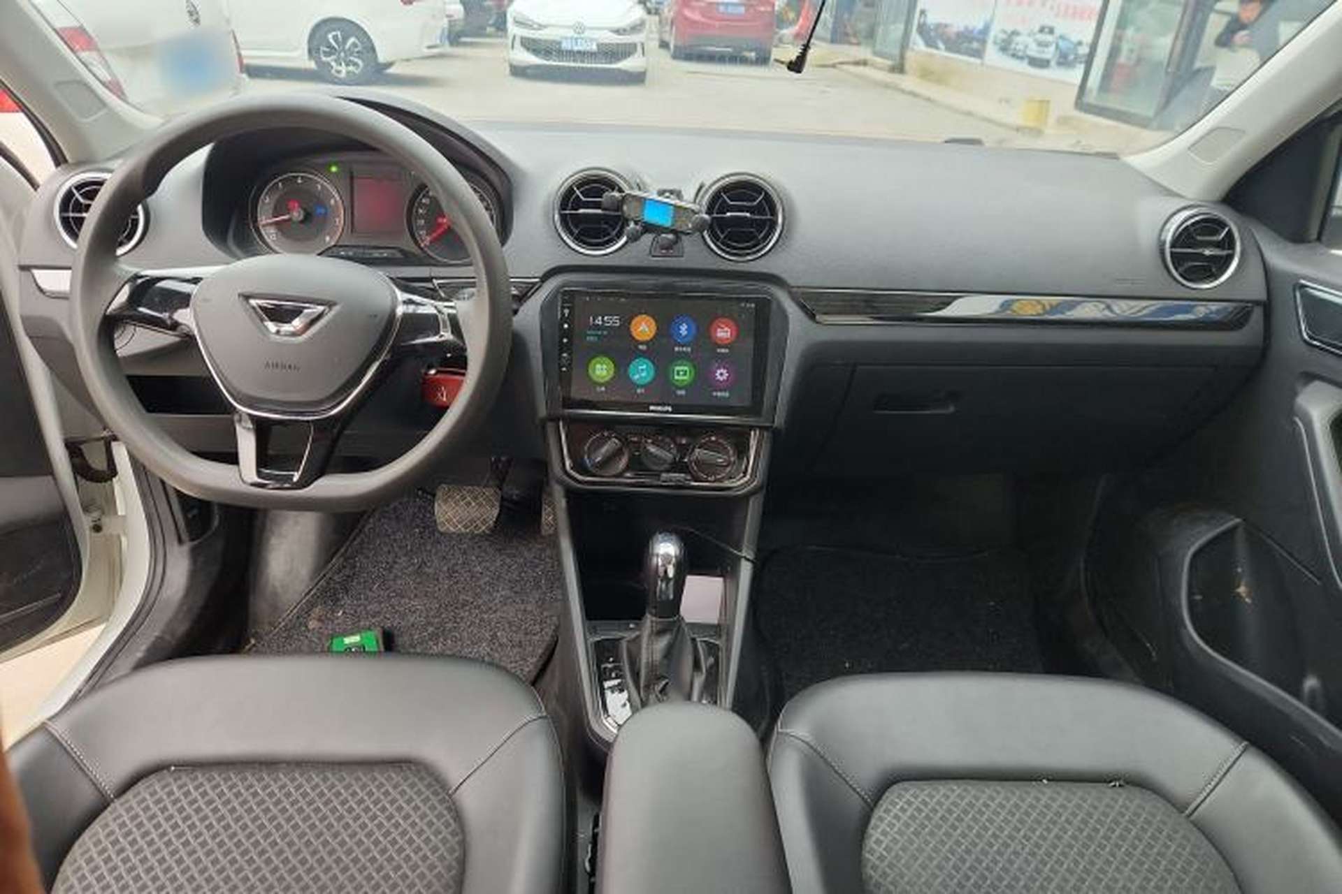 Used Jetta VA3 2019 1.5L Automatic Enjoyment Edition Center Console