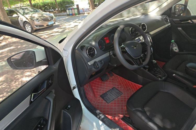 Used Jetta VA3 2019 1.5L Automatic Enjoyment Edition Driver Seat
