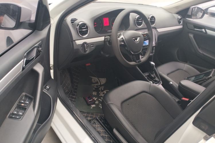 Used Jetta VA3 2019 1.5L Automatic Enjoyment Edition Driver Seat