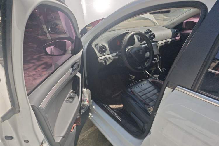 Used Jetta VA3 2019 1.5L Manual Enjoyment Edition Driver Seat