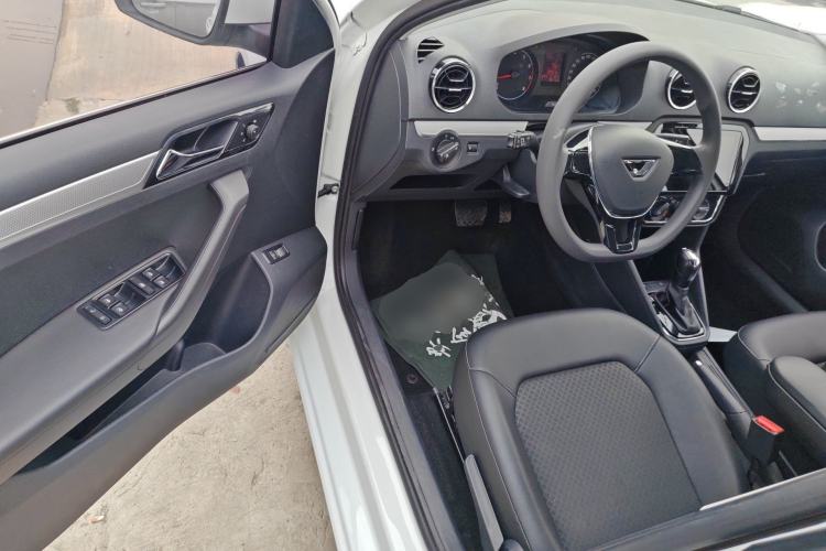 Used Jetta VA3 2019 1.5L Automatic Enjoyment Edition Driver Seat