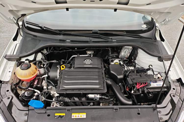 Used Jetta VA3 2019 1.5L Automatic Enjoyment Edition Engine Bay