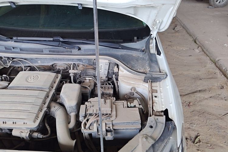 Used Jetta VA3 2019 1.5L Manual Entry-Level Version Engine Bay Left