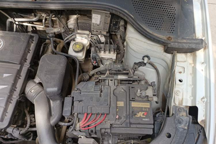 Used Jetta VA3 2019 1.5L Automatic Enjoyment Edition Engine Bay Left