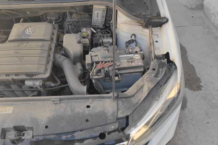 Used Jetta VA3 2019 1.5L Manual Entry-Level Version Engine Bay Left
