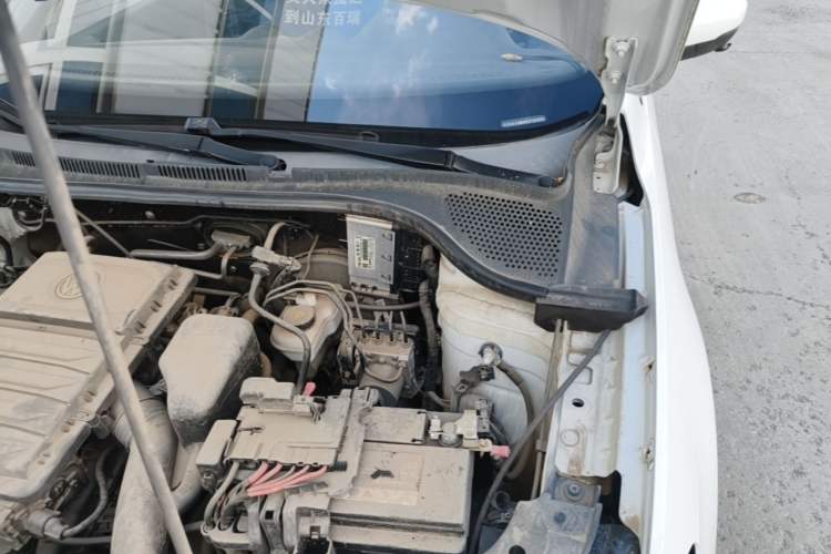 Used Jetta VA3 2019 1.5L Manual Entry-Level Version Engine Bay Left