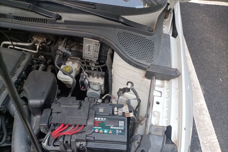 Used Jetta VA3 2019 1.5L Manual Entry-Level Version Engine Bay Left
