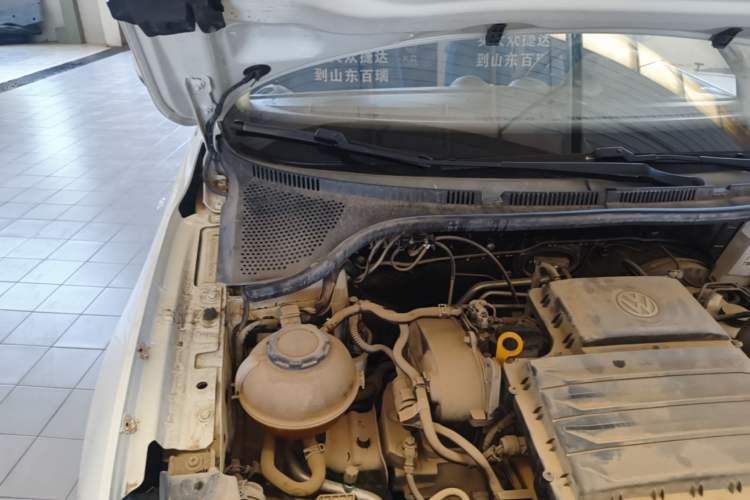 Used Jetta VA3 2019 1.5L Manual Entry-Level Version Engine Bay Right