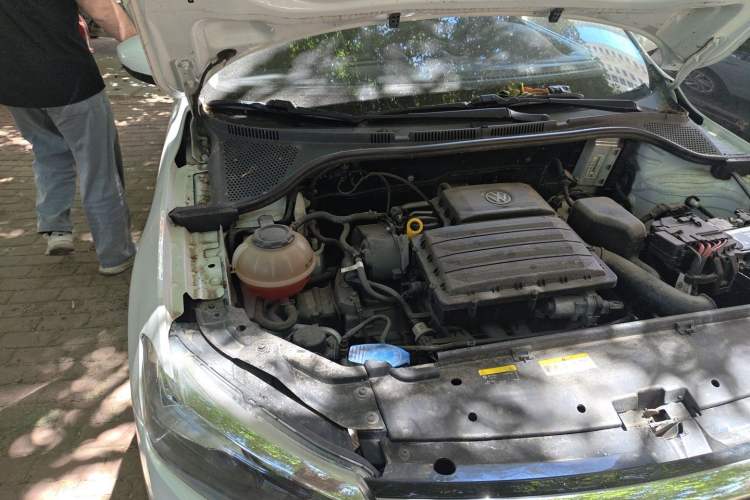 Used Jetta VA3 2019 1.5L Automatic Enjoyment Edition Engine Bay Right