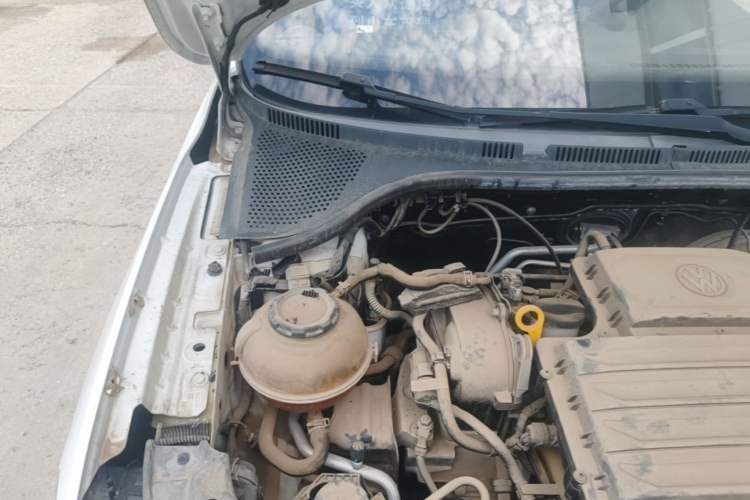 Used Jetta VA3 2019 1.5L Manual Entry-Level Version Engine Bay Right