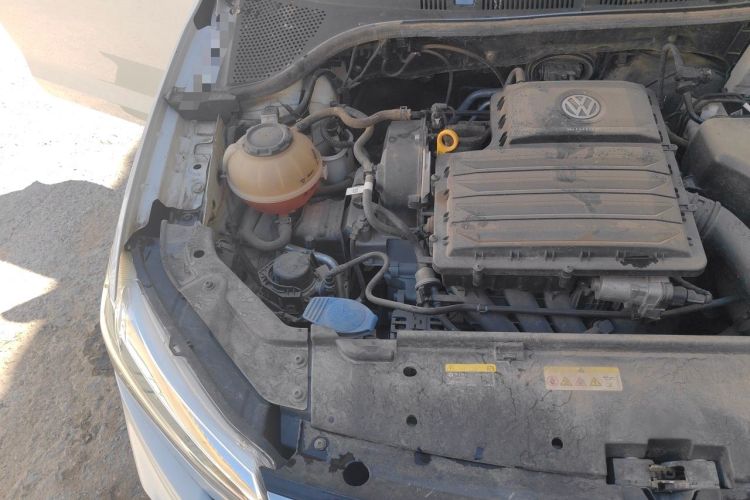 Used Jetta VA3 2019 1.5L Manual Entry-Level Version Engine Bay Right