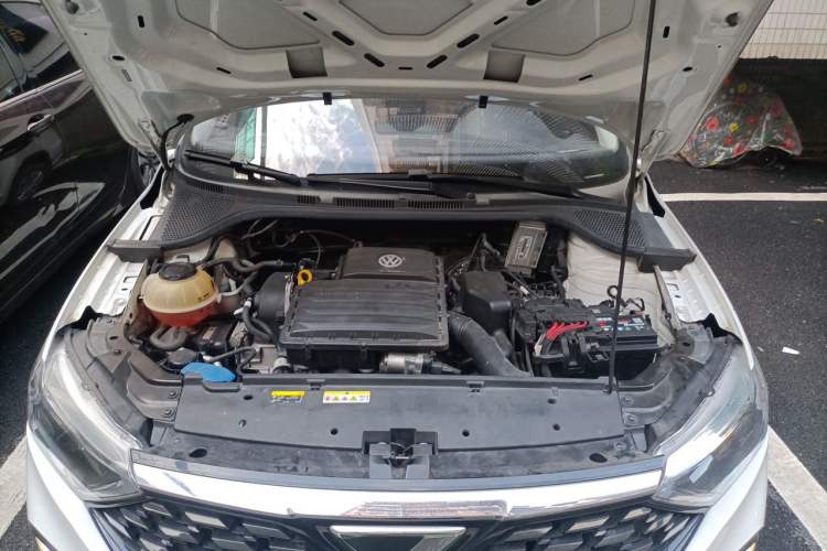 Used Jetta VA3 2019 1.5L Manual Entry-Level Version Engine Bay