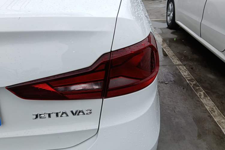Used Jetta VA3 2019 1.5L Automatic Enjoyment Edition Exterior 3