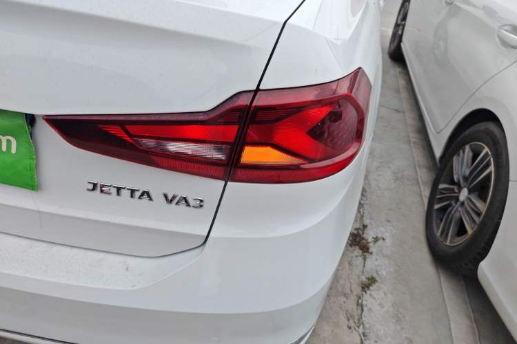 Used Jetta VA3 2019 1.5L Automatic Enjoyment Edition Exterior 3