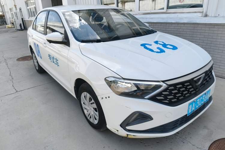 Used Jetta VA3 2019 1.5L Manual Entry-Level Version Front Right 45 Deg