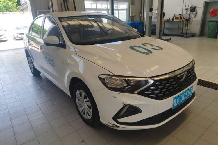 Used Jetta VA3 2019 1.5L Manual Entry-Level Version Front Right 45 Deg