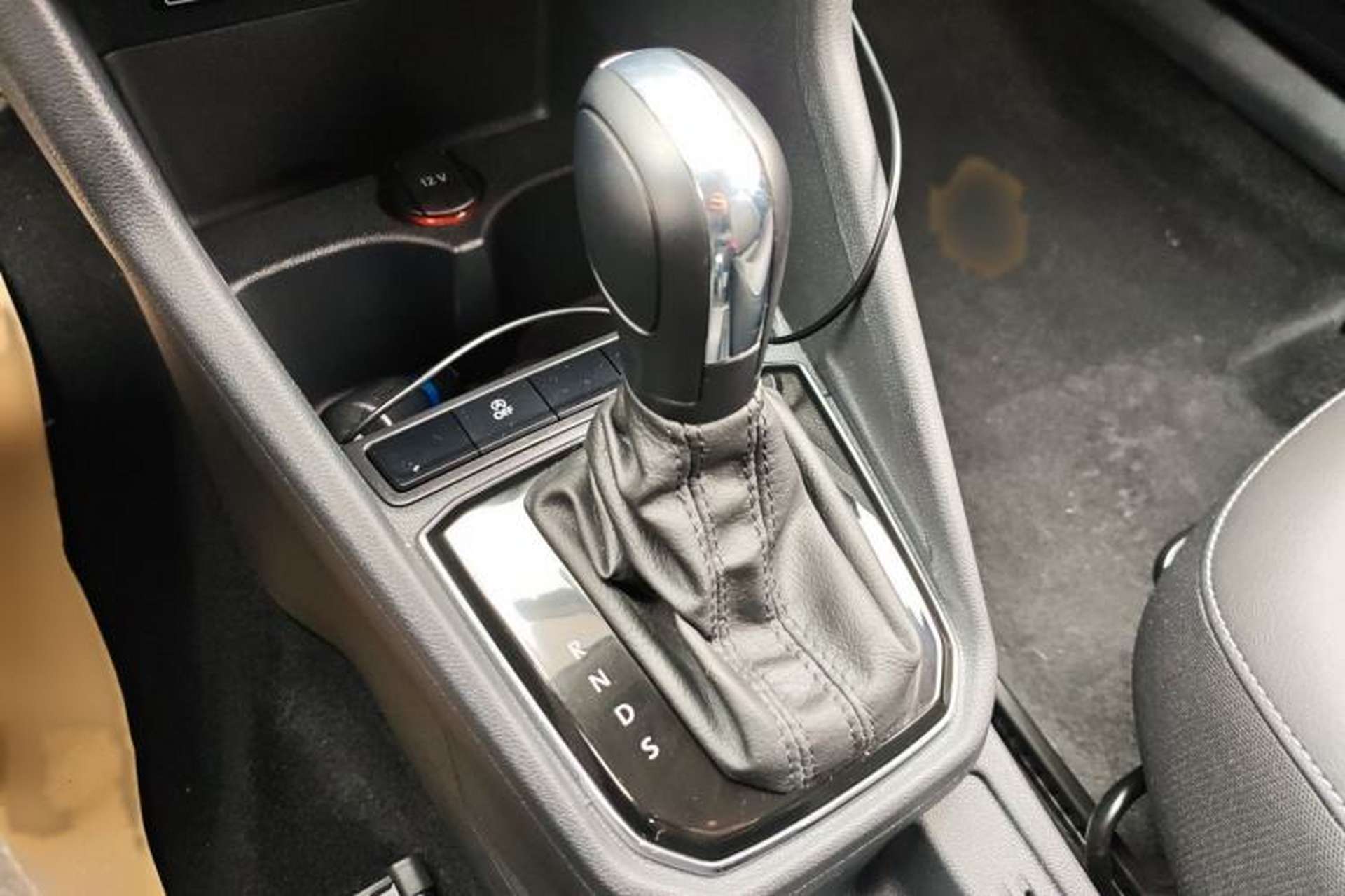 Used Jetta VA3 2019 1.5L Automatic Enjoyment Edition Gear Lever