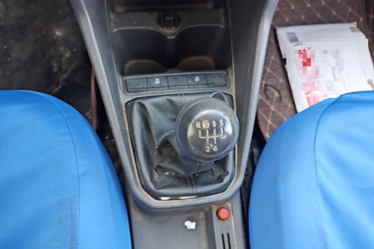Used Jetta VA3 2019 1.5L Manual Entry-Level Version Gear Lever