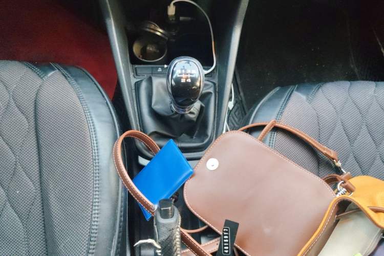 Used Jetta VA3 2019 1.5L Manual Entry-Level Version Gear Lever