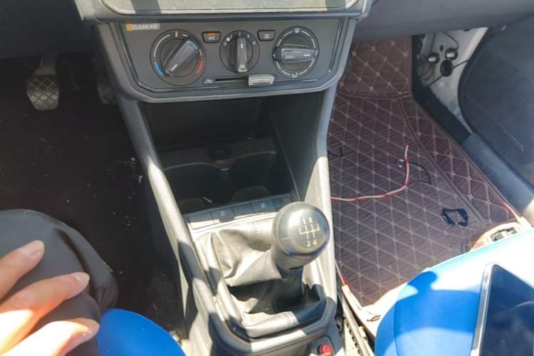 Used Jetta VA3 2019 1.5L Manual Entry-Level Version Gear Lever