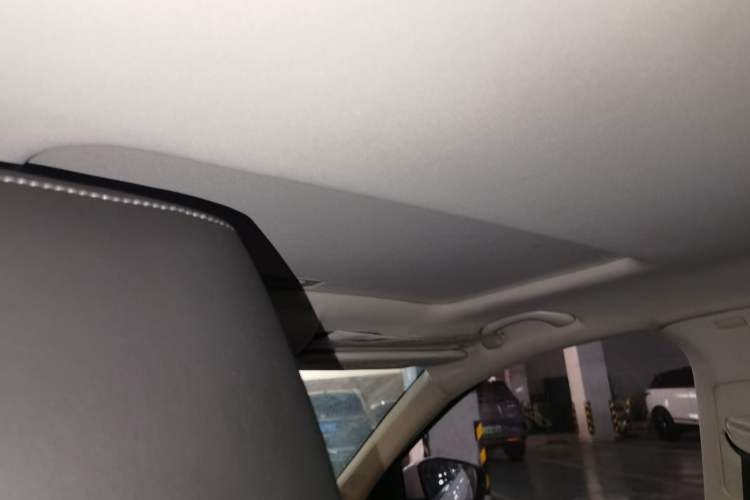 Used Jetta VA3 2019 1.5L Manual Enjoyment Edition Headliner