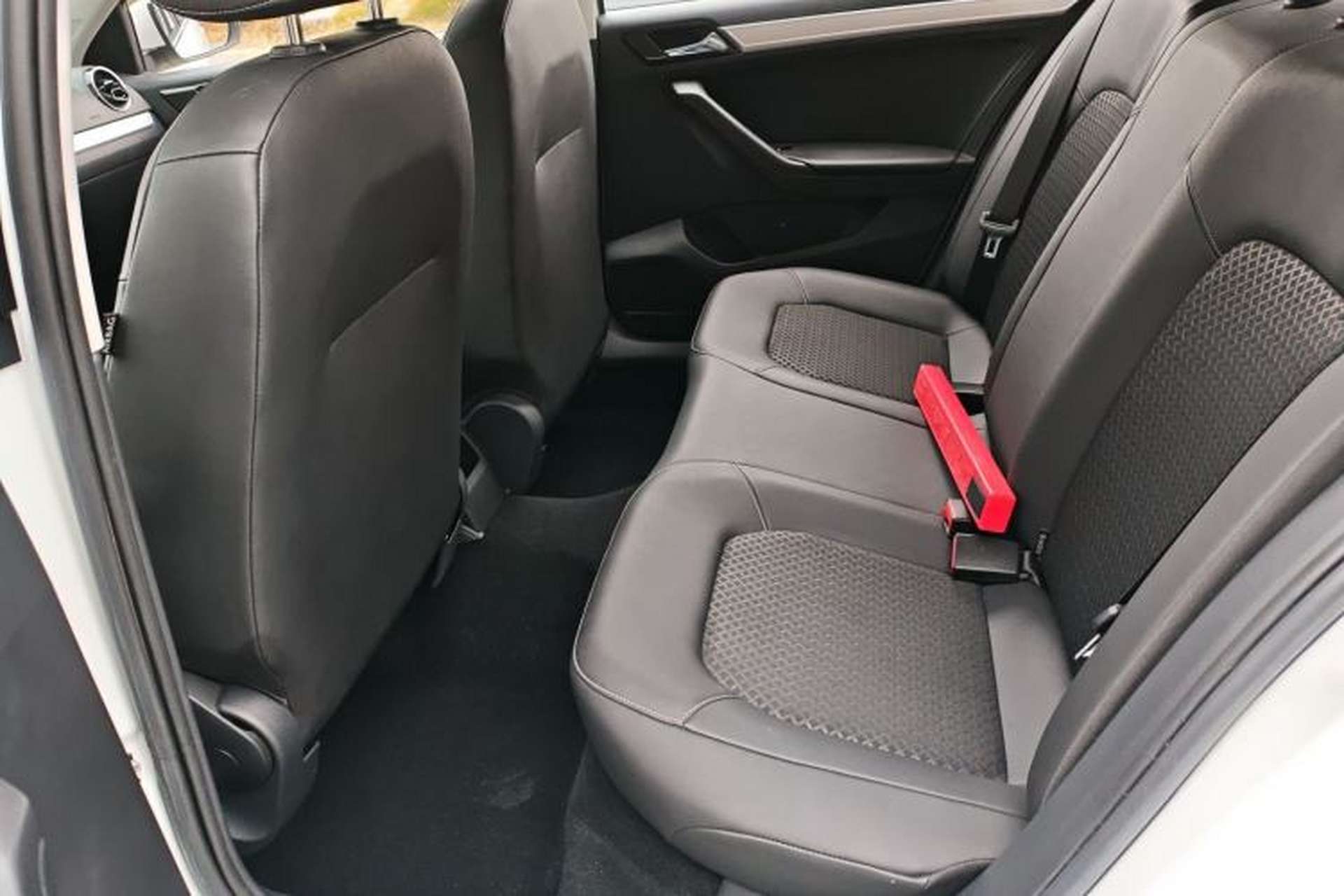 Used Jetta VA3 2019 1.5L Automatic Enjoyment Edition Interior 4