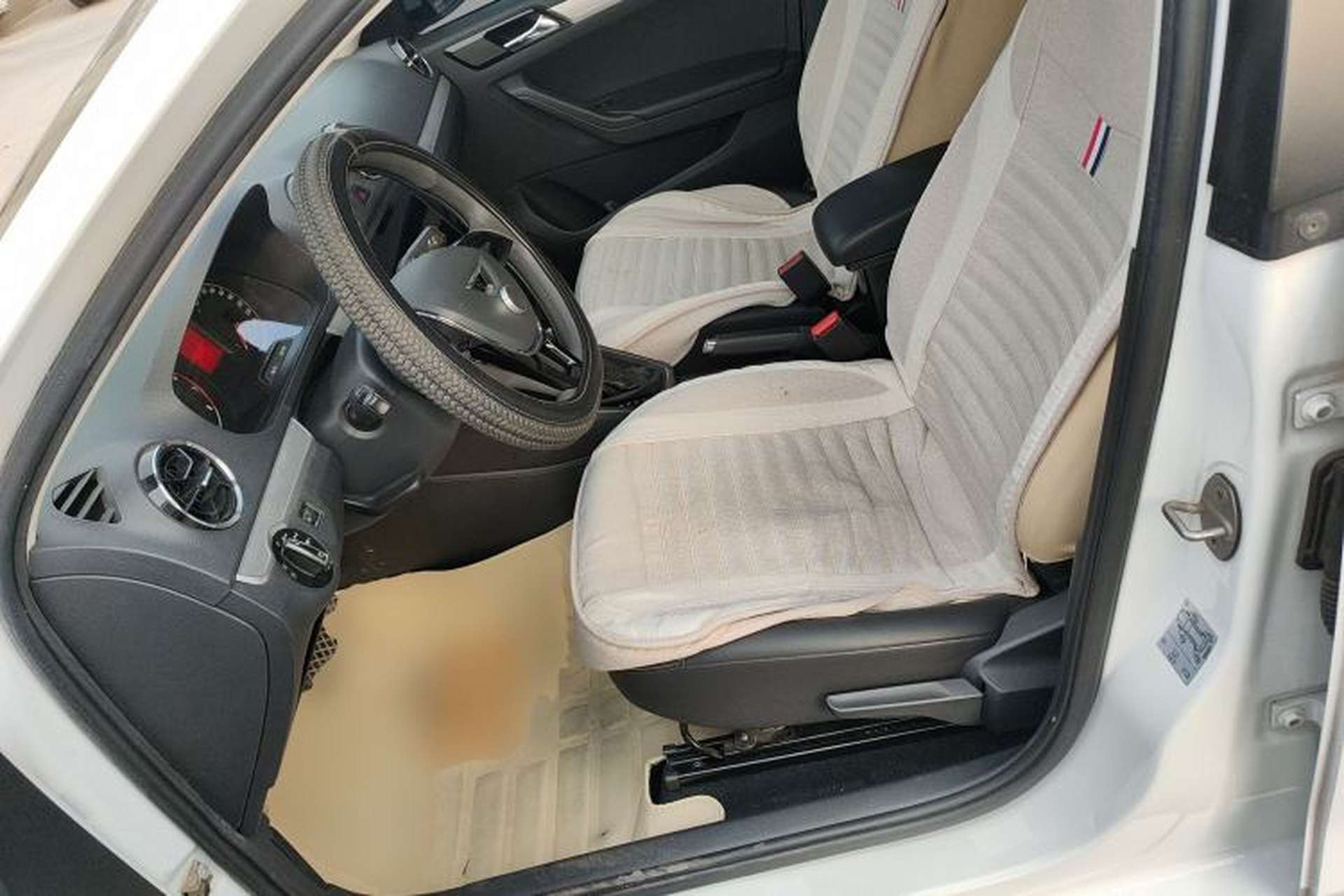 Used Jetta VA3 2019 1.5L Automatic Enjoyment Edition Left Front Seat