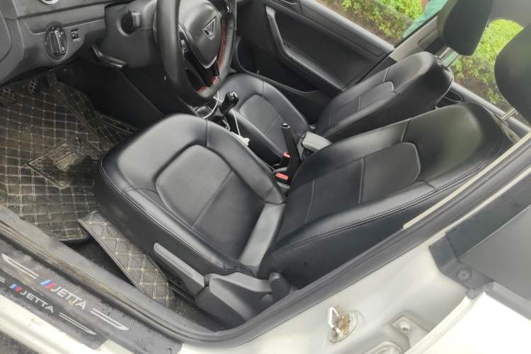 Used Jetta VA3 2019 1.5L Manual Entry-Level Version Left Front Seat