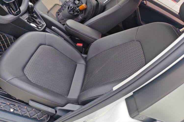 Used Jetta VA3 2019 1.5L Automatic Enjoyment Edition Left Front Seat